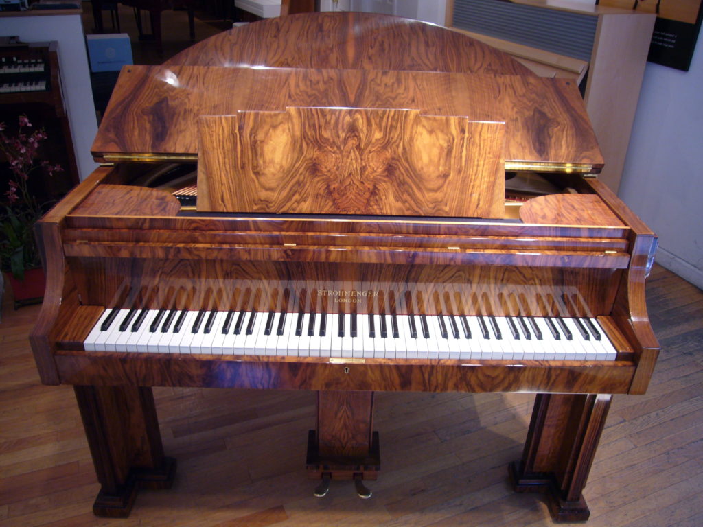 Strohmenger Grand Piano # 18903 (c.1928)